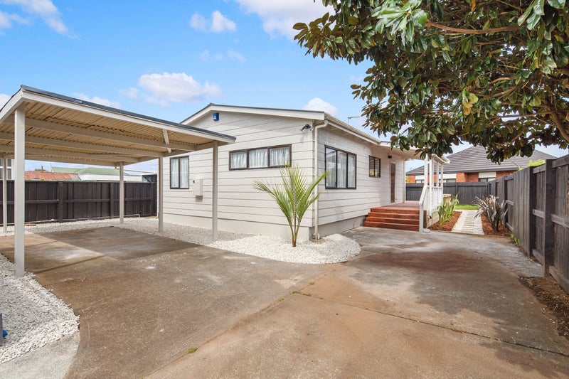 2/833 Manukau Road, Onehunga, Auckland - Carousel 2