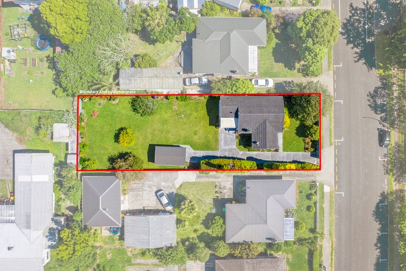 18 Evans Road, Weymouth, Auckland - Carousel 2