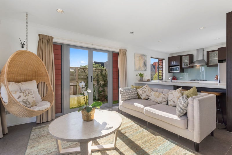 204 Alec Craig Way, Gulf Harbour, Whangaparaoa - Carousel 2
