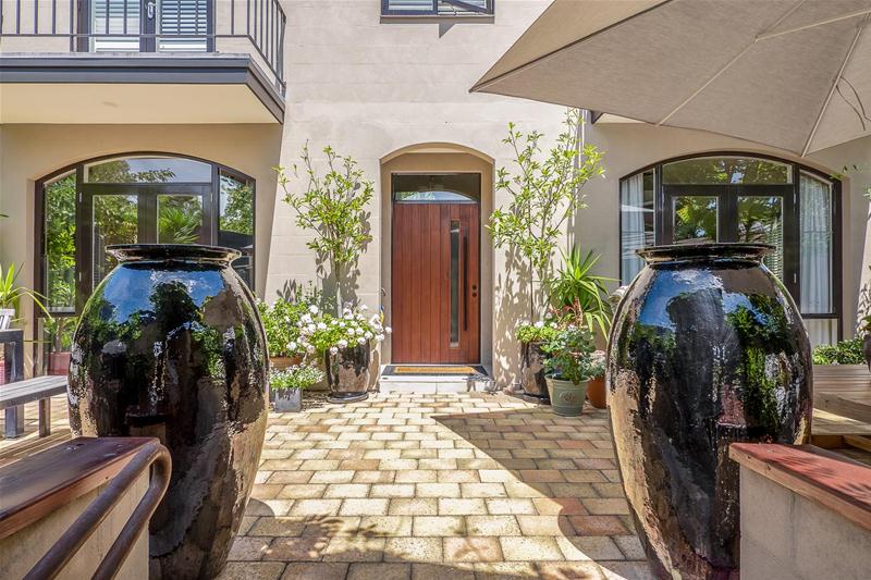 1/12 Girvan Street, Fendalton, Christchurch - Carousel 2