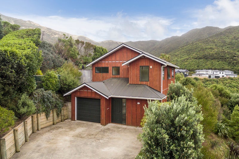 81 Silverstream Road, Crofton Downs, Wellington - Carousel 2