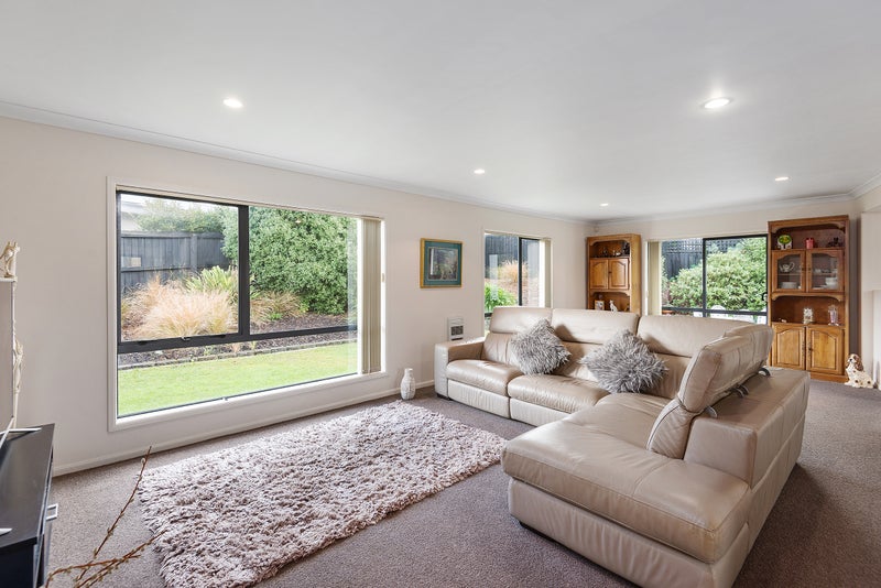 33 Mahuri Street, Parklands, Christchurch - Carousel 2