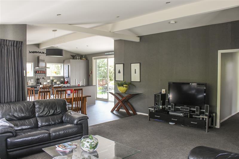 15 Belvue Crescent, Witherlea, Blenheim - Carousel 2