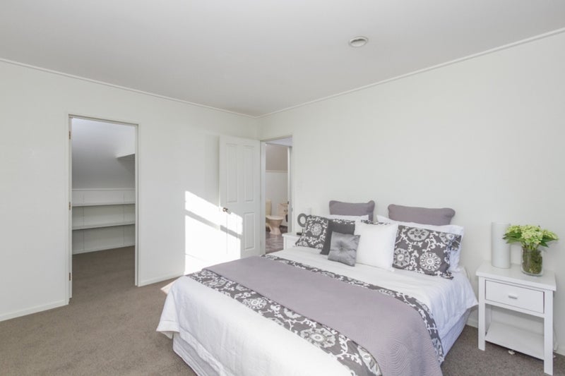 707 River Road, Chartwell, Hamilton - Carousel 26