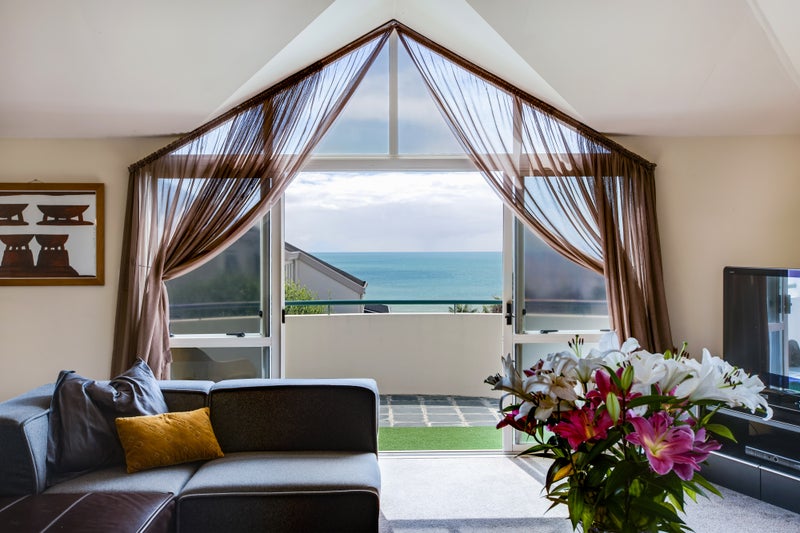 3/14 Bournemouth Terrace, Murrays Bay, Auckland - Carousel 2