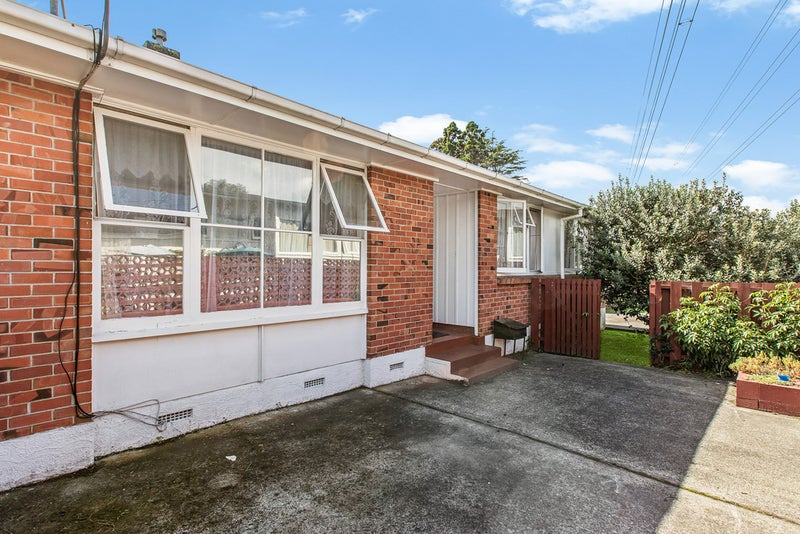 302 Massey Road, Mangere East, Auckland - Carousel 25