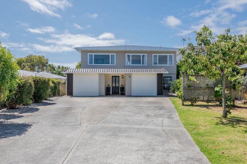 14 Kaka Road, Raumati Beach, Paraparaumu - Carousel 1