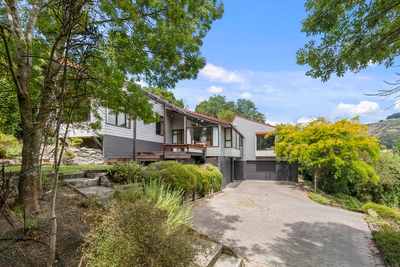 7A Sunvale Terrace, Cashmere, Christchurch - Carousel 1