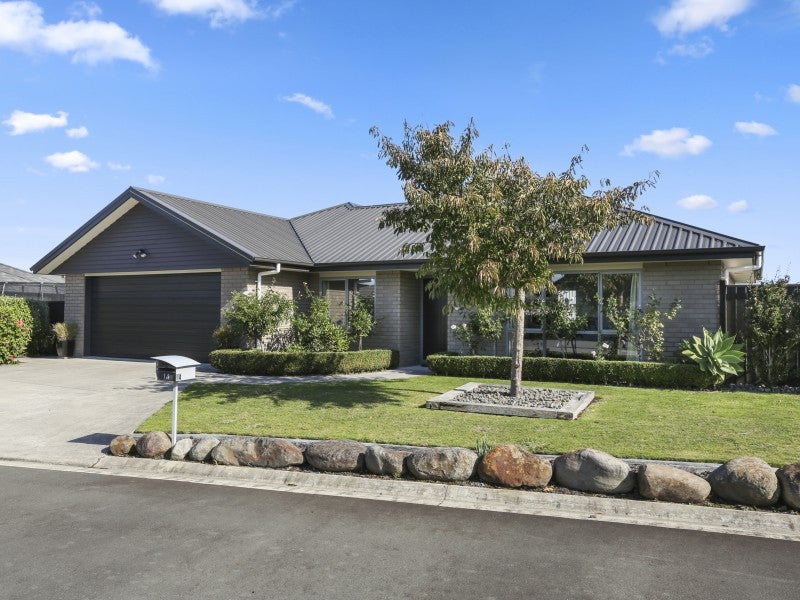 14 Wentworth Lane, Waiwhakaiho, New Plymouth - Carousel 19