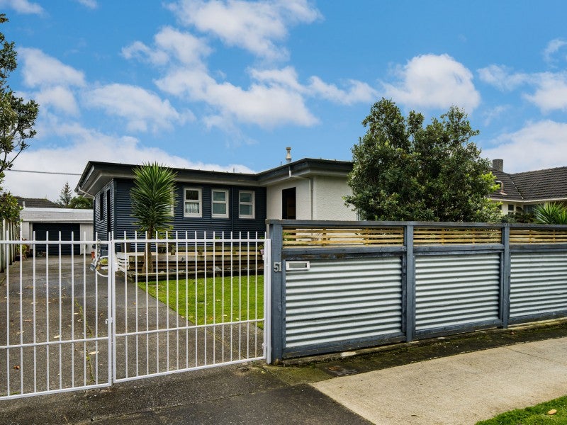 51 Sladden Street, Naenae, Lower Hutt - Carousel 18