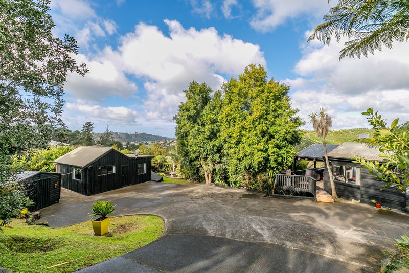 305 Duck Creek Road, Stillwater, Silverdale - Carousel 1