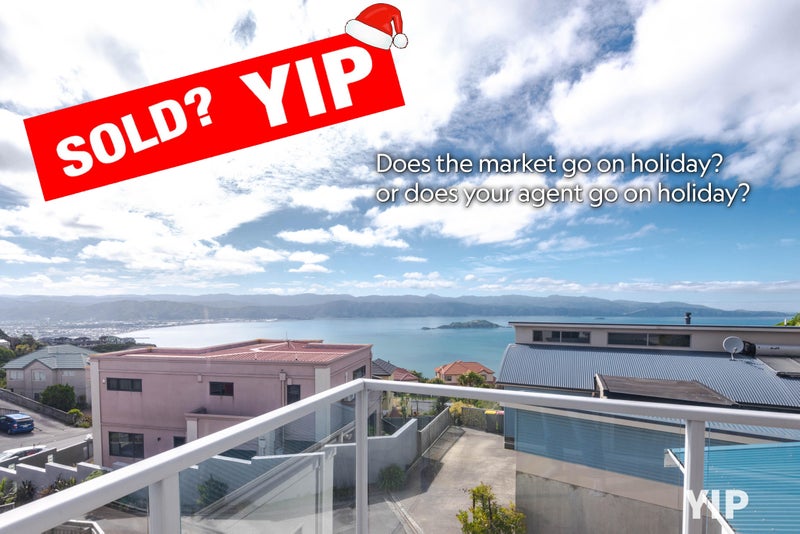 12 Dress Circle, Newlands, Wellington - Carousel 1