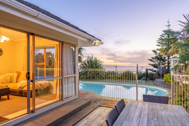 107 Rosetta Road, Raumati South, Paraparaumu - Carousel 1