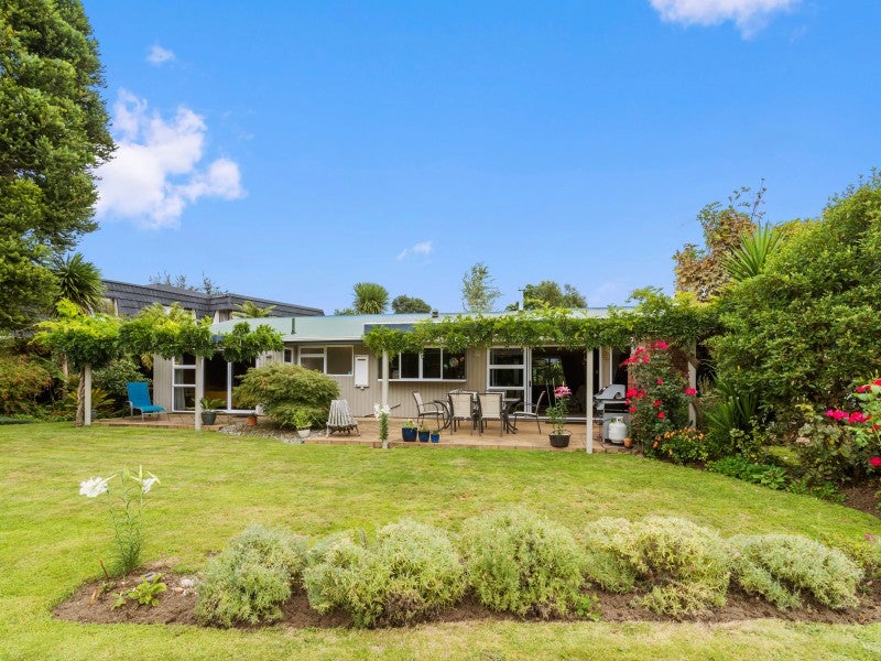 9 Mildred Place, Springfield, Rotorua - Carousel 1