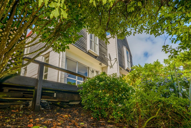 2A College Place, Lyttelton, Lyttelton - Carousel 1