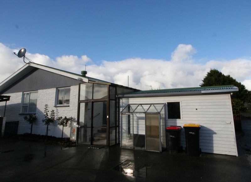 3/116 Manse Street, Appleby, Invercargill - Carousel 1