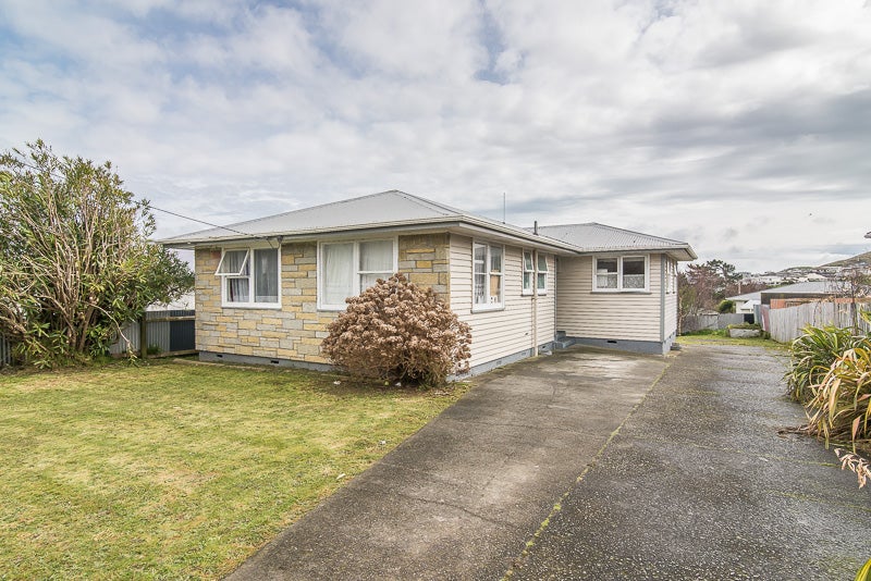 59 Fantame Street, Cannons Creek, Porirua - Carousel 2