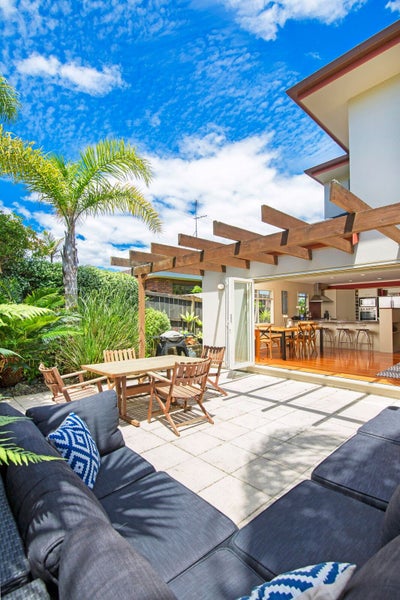 23A Paparoa Road, Cockle Bay, Auckland - Carousel 1