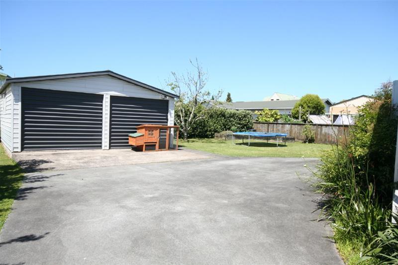 113 Everitt Crescent, Whangamata - Carousel 2