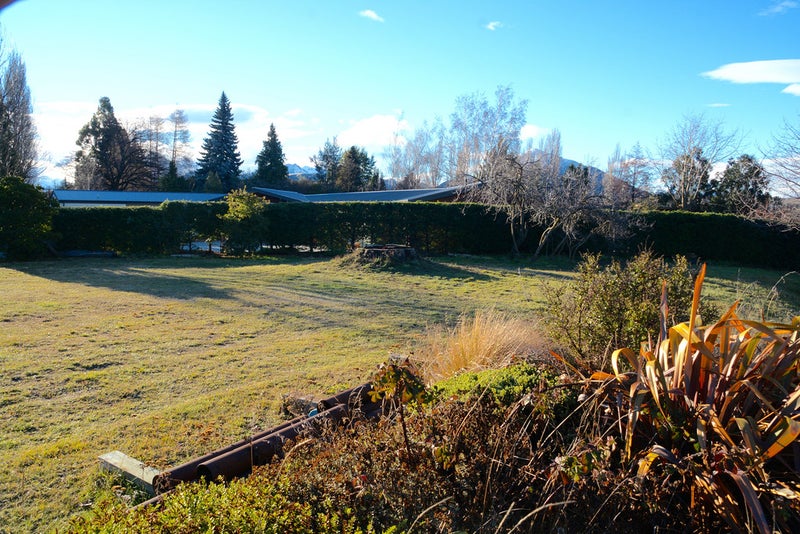 86 Lagoon Avenue, Albert Town, Wanaka - Carousel 2