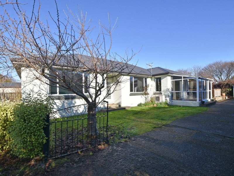 94 Ward Street, Waverley, Invercargill - Carousel 1