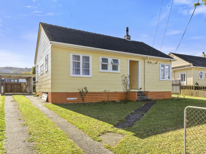 7 Poole Street, Taita, Lower Hutt - Carousel 1