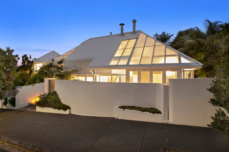 2 Dublin Street, Saint Marys Bay, Auckland - Carousel 1