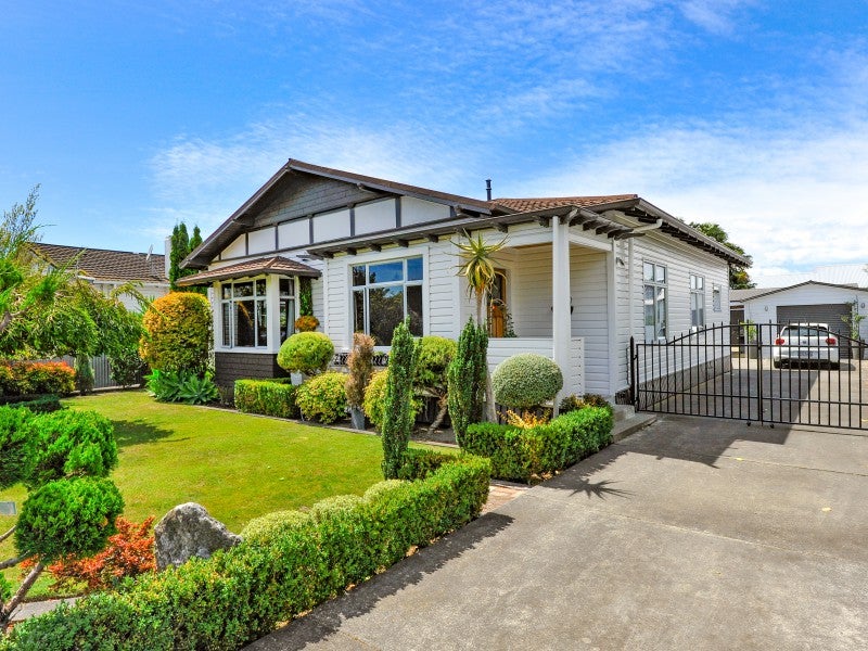 303 Grays Road, Saint Leonards, Hastings - Carousel 2