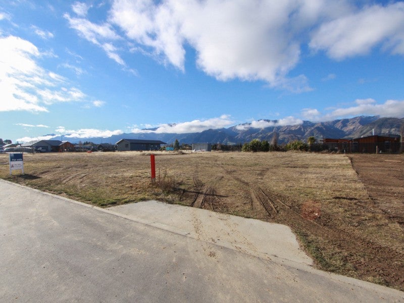 15 Dingle ST, Hawea, Lake Hawea - Carousel 2