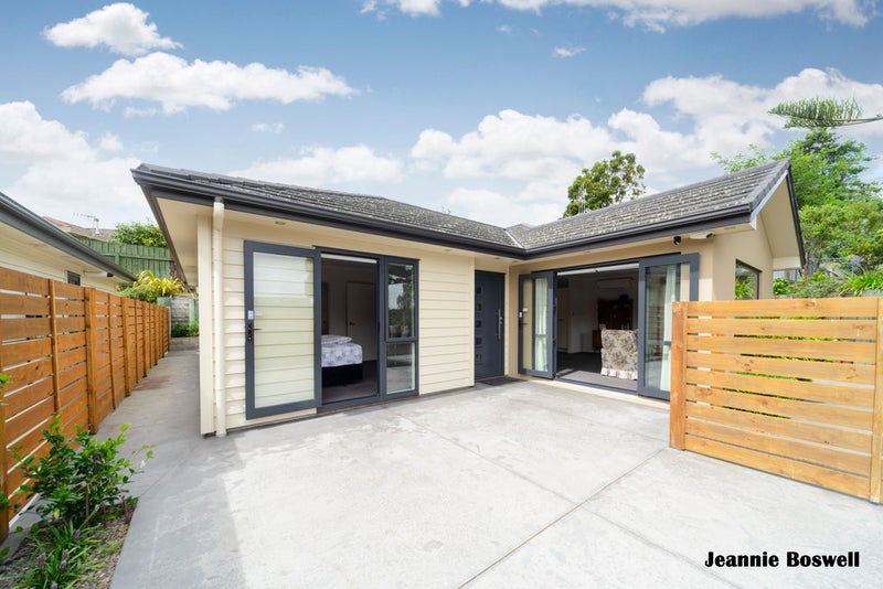 7 Virtue Place, Hokowhitu, Palmerston North - Carousel 2