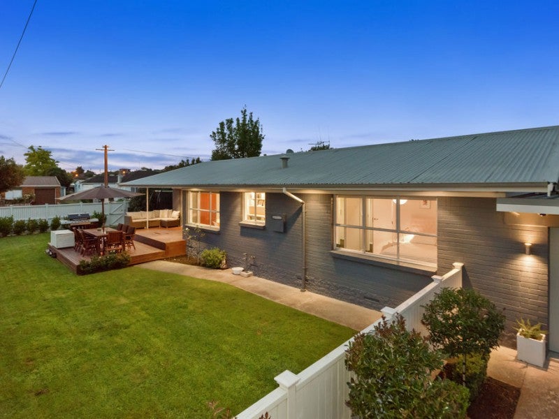 32 Storey Avenue, Forest Lake, Hamilton - Carousel 2