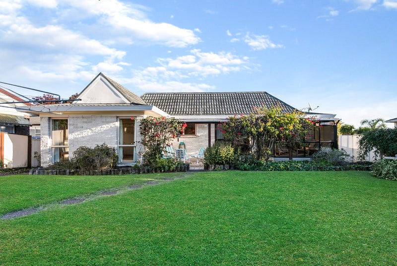 19 Bramley Drive, Farm Cove, Auckland - Carousel 1