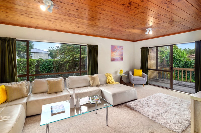 27 Icarus Place, Sunnybrook, Rotorua - Carousel 1