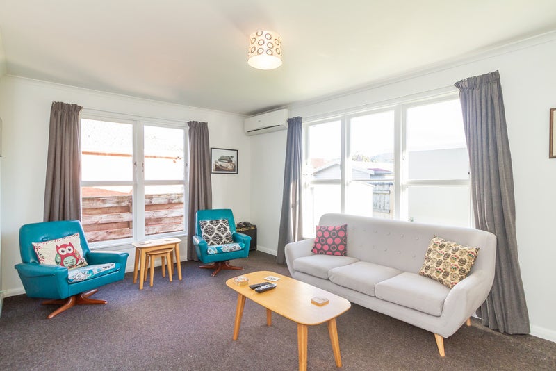 190 Oxford Terrace, Avalon, Lower Hutt - Carousel 2