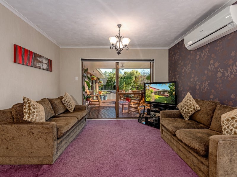43 Chippendale Crescent, Highbury, Palmerston North - Carousel 2