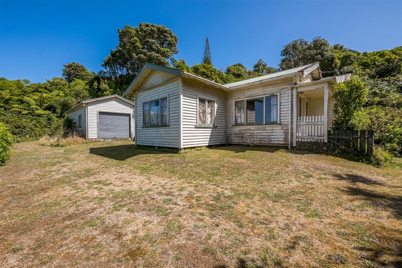 46 Pekanga Road, Normandale, Lower Hutt - Carousel 1