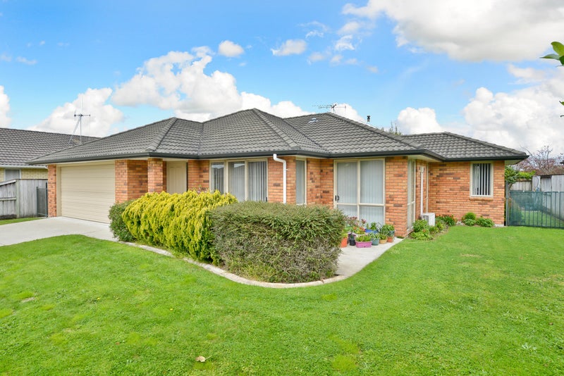 3 Newbury Place, Huntington, Hamilton - Carousel 1