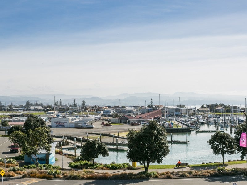 405D/14 West Quay, Ahuriri, Napier - Carousel 1