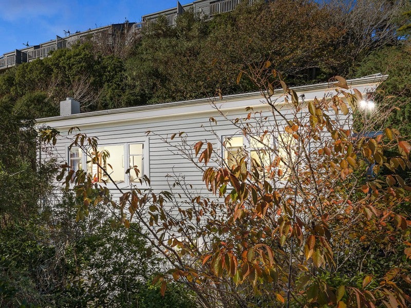 41 South Karori Road, Karori, Wellington - Carousel 12