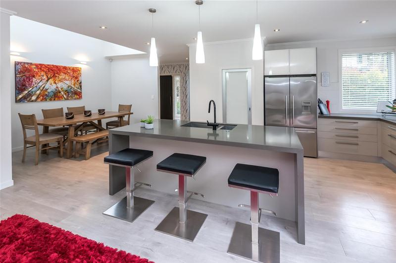 61 Cheriton Road, Mellons Bay, Auckland - Carousel 21