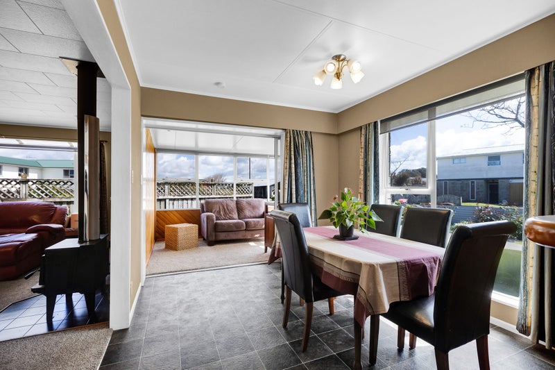 5 Green Lane, Hawera - Carousel 2