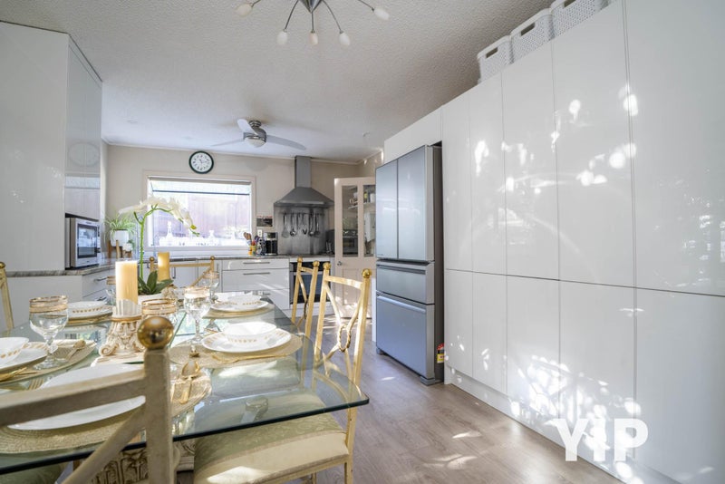 81 Helston Road, Paparangi, Wellington - Carousel 2