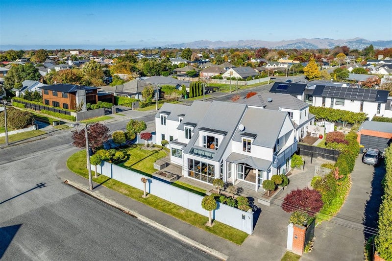 76 Wai-Iti Terrace, Bryndwr, Christchurch - Carousel 1