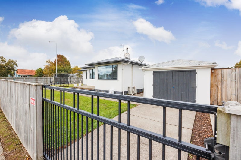 326 Botanical Road, Awapuni, Palmerston North - Carousel 18