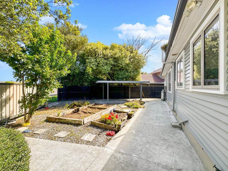 2 Branston Street, Hornby, Christchurch - Carousel 23