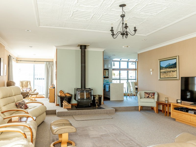 4 Hunter Street, Westport, Westport - Carousel 26