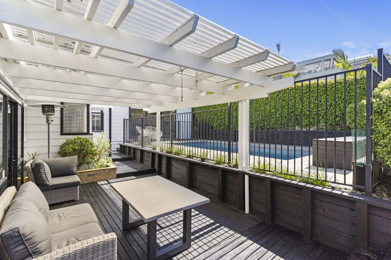 17A Caulton Street, Saint Johns, Auckland - Carousel 2