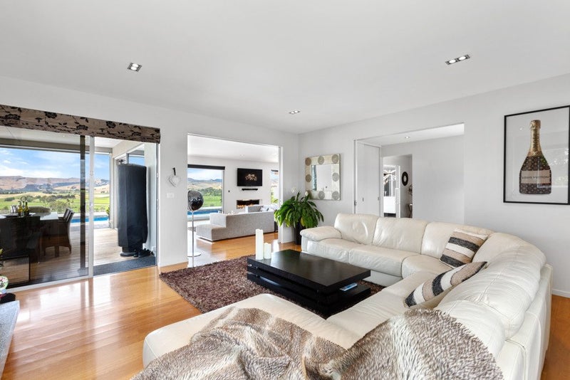 113 Marlborough Ridge Drive, Fairhall, Blenheim - Carousel 1