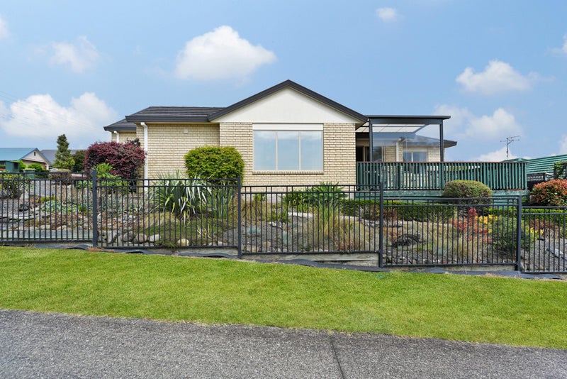 137 Rototuna Road, Rototuna, Hamilton - Carousel 20