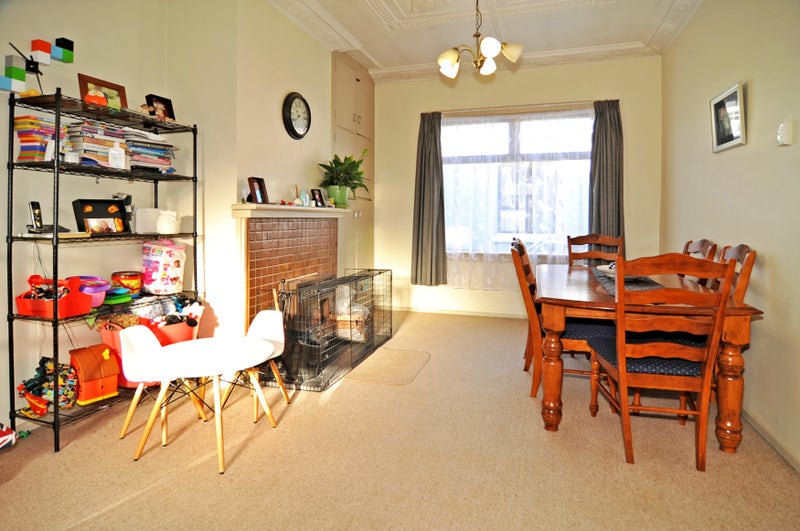 3 Elliot Street, Andersons Bay, Dunedin - Carousel 2